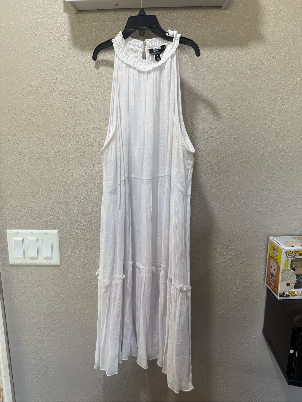 Mlle Gabrielle White Halterneck
Boho Bohemian Tiered Peasant
Midi Dress